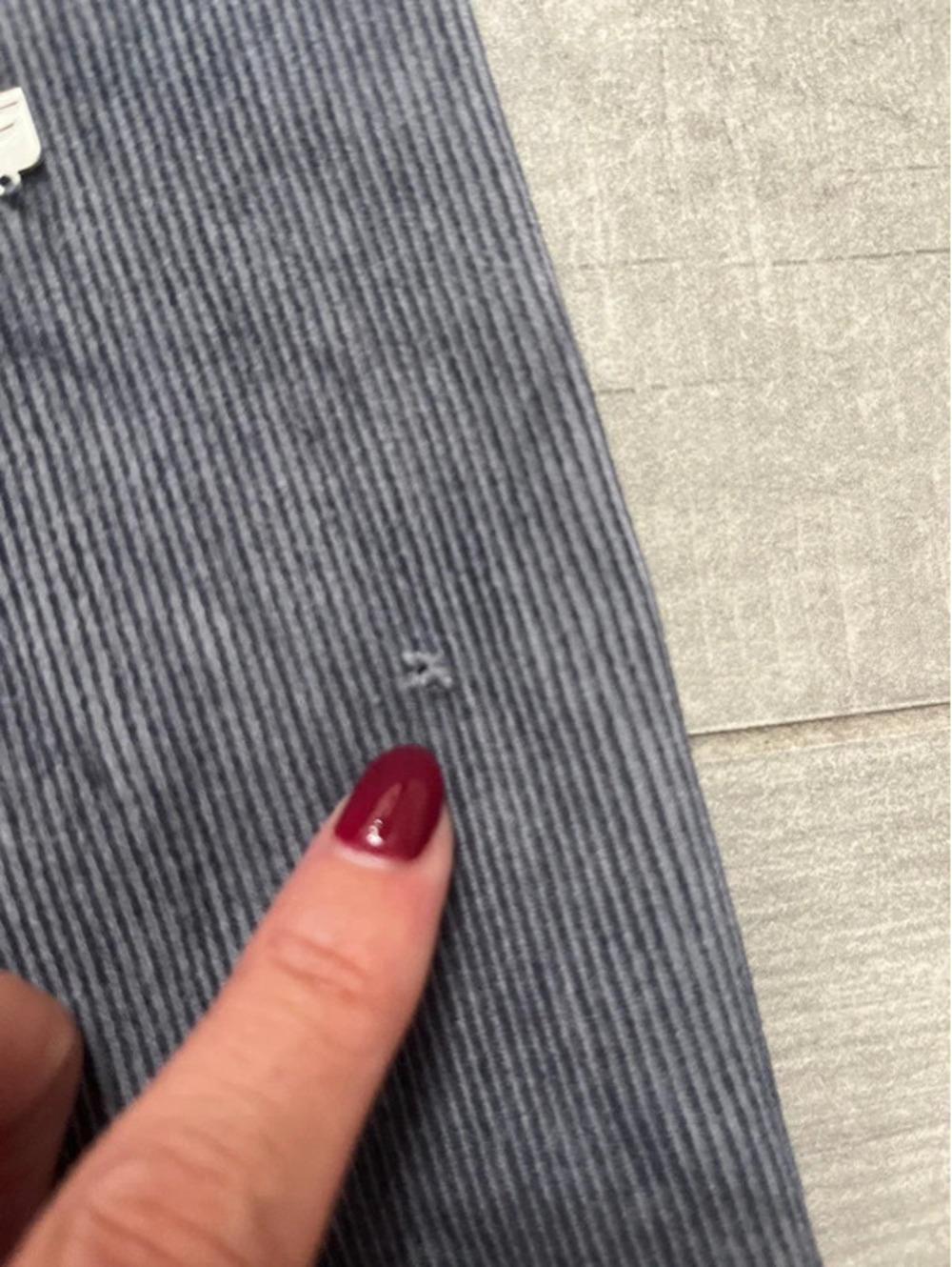 Fabletics Ribbed Gray Leggings - Picture 5 of 5